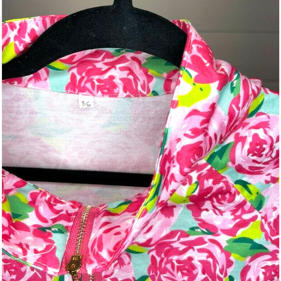 Summer Rose fabric pullover 1/4 zip top - no brand - Picture 2 of 3